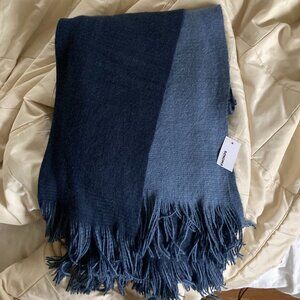 NWT Women Sonoma Blue V Shawl